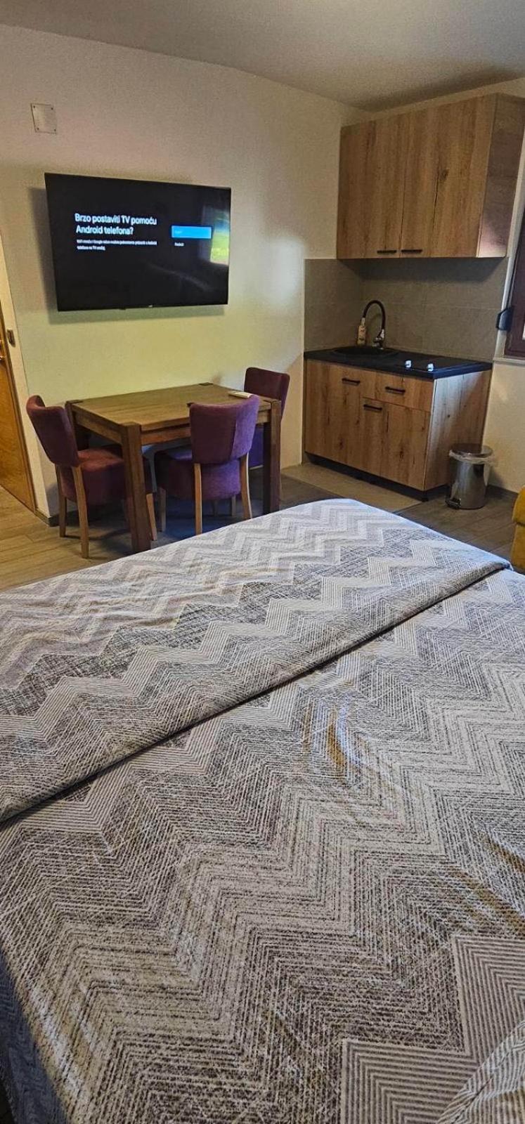 Apartmani Vesto Banja Luka Exteriér fotografie