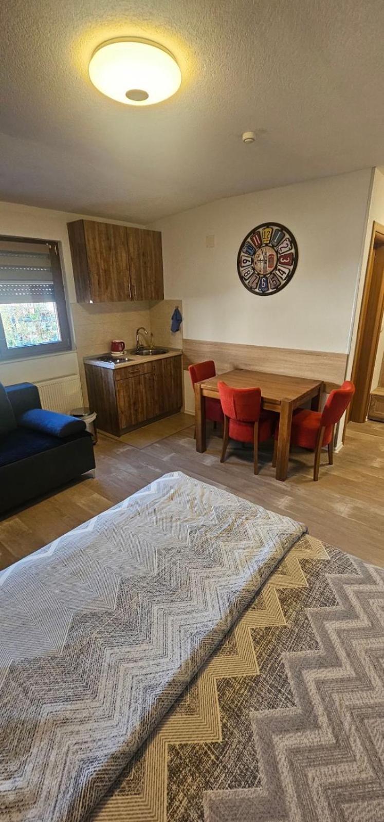 Apartmani Vesto Banja Luka Exteriér fotografie